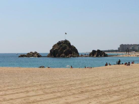 Blanes Apartment Bagian luar foto